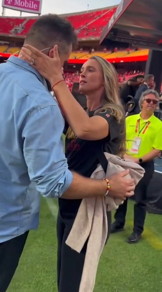 Jason and Kylie Kelce showing PDA at the Kansas City Chiefs game on Oct. 7.