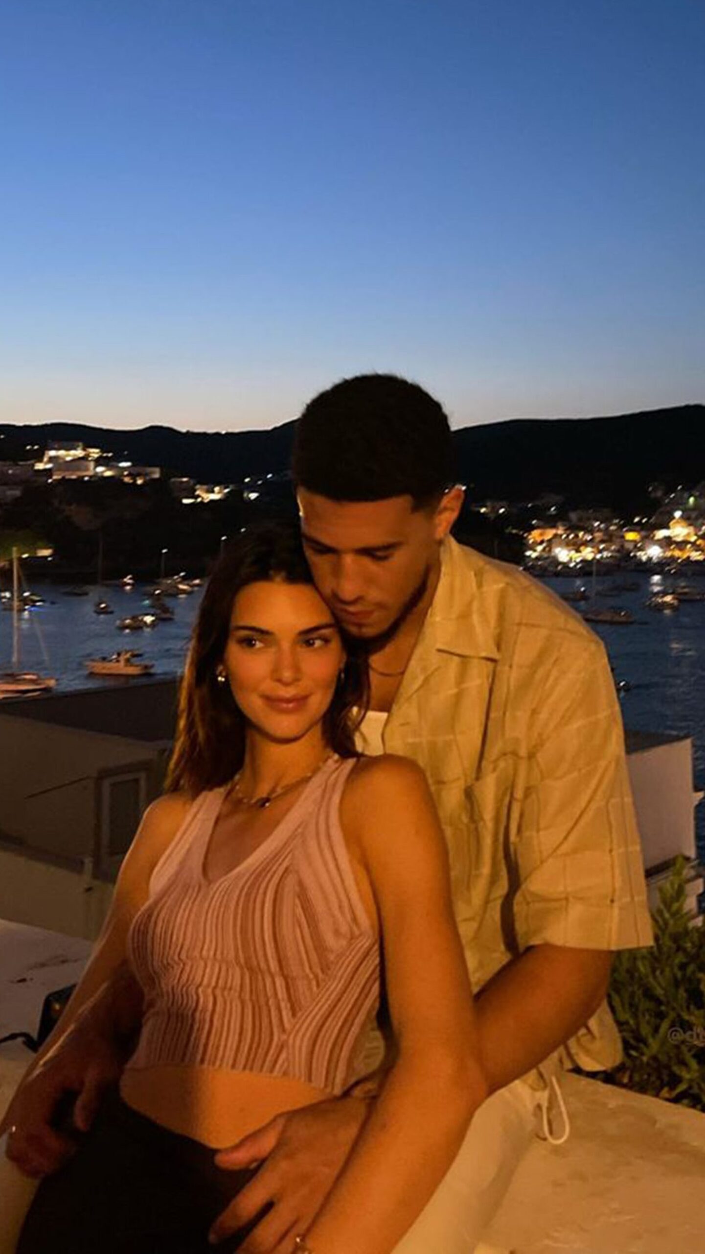 Kendall Jenner and ex Devin Booker spark reconciliation rumors after being spotted together at dinner